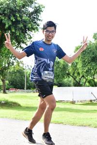 BIB: 0856
                            <button type="button" onclick="openModal(4988966)" class="btn btn-primary btn-sm float-right btn-popup" data-toggle="modal" data-target=".modal-high-quality">
                        <i class="fas fa-shopping-cart"></i> Add to Cart
                    </button>
                                            <button type="button" onclick="isThisMe(4988966, true)" class="btn btn-success btn-sm float-right btn-popup btn-isme hidden" data-toggle="tooltip" data-placement="bottom" title="นี่คือรูปของคุณใช่ไหม คลิกที่นี่เพื่อเอาเข้าอัลบั้ม">
                        <i class="fas fa-plus"></i> Add to album
                    </button>
                    <button type="button" onclick="isThisMe(4988966, false)" class="btn btn-warning btn-sm float-right btn-popup btn-isnotme hidden">
                        <i class="fas fa-ban"></i> Remove from album
                    </button>