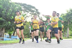 BIB: 0311, 434, 
                            <button type="button" onclick="openModal(5058714)" class="btn btn-primary btn-sm float-right btn-popup" data-toggle="modal" data-target=".modal-high-quality">
                        <i class="fas fa-shopping-cart"></i> Add to Cart
                    </button>
                                            <button type="button" onclick="isThisMe(5058714, true)" class="btn btn-success btn-sm float-right btn-popup btn-isme hidden" data-toggle="tooltip" data-placement="bottom" title="นี่คือรูปของคุณใช่ไหม คลิกที่นี่เพื่อเอาเข้าอัลบั้ม">
                        <i class="fas fa-plus"></i> Add to album
                    </button>
                    <button type="button" onclick="isThisMe(5058714, false)" class="btn btn-warning btn-sm float-right btn-popup btn-isnotme hidden">
                        <i class="fas fa-ban"></i> Remove from album
                    </button>