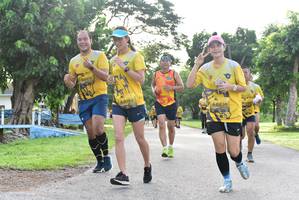 BIB: 810, 0162, 0238
                            <button type="button" onclick="openModal(5059891)" class="btn btn-primary btn-sm float-right btn-popup" data-toggle="modal" data-target=".modal-high-quality">
                        <i class="fas fa-shopping-cart"></i> Add to Cart
                    </button>
                                            <button type="button" onclick="isThisMe(5059891, true)" class="btn btn-success btn-sm float-right btn-popup btn-isme hidden" data-toggle="tooltip" data-placement="bottom" title="นี่คือรูปของคุณใช่ไหม คลิกที่นี่เพื่อเอาเข้าอัลบั้ม">
                        <i class="fas fa-plus"></i> Add to album
                    </button>
                    <button type="button" onclick="isThisMe(5059891, false)" class="btn btn-warning btn-sm float-right btn-popup btn-isnotme hidden">
                        <i class="fas fa-ban"></i> Remove from album
                    </button>