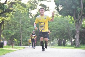 BIB: 0310
                            <button type="button" onclick="openModal(5058728)" class="btn btn-primary btn-sm float-right btn-popup" data-toggle="modal" data-target=".modal-high-quality">
                        <i class="fas fa-shopping-cart"></i> Add to Cart
                    </button>
                                            <button type="button" onclick="isThisMe(5058728, true)" class="btn btn-success btn-sm float-right btn-popup btn-isme hidden" data-toggle="tooltip" data-placement="bottom" title="นี่คือรูปของคุณใช่ไหม คลิกที่นี่เพื่อเอาเข้าอัลบั้ม">
                        <i class="fas fa-plus"></i> Add to album
                    </button>
                    <button type="button" onclick="isThisMe(5058728, false)" class="btn btn-warning btn-sm float-right btn-popup btn-isnotme hidden">
                        <i class="fas fa-ban"></i> Remove from album
                    </button>