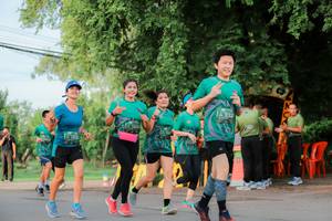 BIB: 621
                            <button type="button" onclick="openModal(5030792)" class="btn btn-primary btn-sm float-right btn-popup" data-toggle="modal" data-target=".modal-high-quality">
                        <i class="fas fa-shopping-cart"></i> Add to Cart
                    </button>
                                            <button type="button" onclick="isThisMe(5030792, true)" class="btn btn-success btn-sm float-right btn-popup btn-isme hidden" data-toggle="tooltip" data-placement="bottom" title="นี่คือรูปของคุณใช่ไหม คลิกที่นี่เพื่อเอาเข้าอัลบั้ม">
                        <i class="fas fa-plus"></i> Add to album
                    </button>
                    <button type="button" onclick="isThisMe(5030792, false)" class="btn btn-warning btn-sm float-right btn-popup btn-isnotme hidden">
                        <i class="fas fa-ban"></i> Remove from album
                    </button>