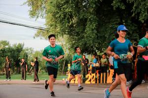 BIB: 
                            <button type="button" onclick="openModal(5030804)" class="btn btn-primary btn-sm float-right btn-popup" data-toggle="modal" data-target=".modal-high-quality">
                        <i class="fas fa-shopping-cart"></i> Add to Cart
                    </button>
                                            <button type="button" onclick="isThisMe(5030804, true)" class="btn btn-success btn-sm float-right btn-popup btn-isme hidden" data-toggle="tooltip" data-placement="bottom" title="นี่คือรูปของคุณใช่ไหม คลิกที่นี่เพื่อเอาเข้าอัลบั้ม">
                        <i class="fas fa-plus"></i> Add to album
                    </button>
                    <button type="button" onclick="isThisMe(5030804, false)" class="btn btn-warning btn-sm float-right btn-popup btn-isnotme hidden">
                        <i class="fas fa-ban"></i> Remove from album
                    </button>