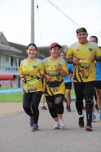 BIB: 0994, 0827, 00757
                            <button type="button" onclick="openModal(5006155)" class="btn btn-primary btn-sm float-right btn-popup" data-toggle="modal" data-target=".modal-high-quality">
                        <i class="fas fa-shopping-cart"></i> Add to Cart
                    </button>
                                            <button type="button" onclick="isThisMe(5006155, true)" class="btn btn-success btn-sm float-right btn-popup btn-isme hidden" data-toggle="tooltip" data-placement="bottom" title="นี่คือรูปของคุณใช่ไหม คลิกที่นี่เพื่อเอาเข้าอัลบั้ม">
                        <i class="fas fa-plus"></i> Add to album
                    </button>
                    <button type="button" onclick="isThisMe(5006155, false)" class="btn btn-warning btn-sm float-right btn-popup btn-isnotme hidden">
                        <i class="fas fa-ban"></i> Remove from album
                    </button>