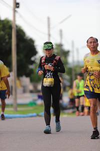 BIB: 0172, 1095
                            <button type="button" onclick="openModal(4972564)" class="btn btn-primary btn-sm float-right btn-popup" data-toggle="modal" data-target=".modal-high-quality">
                        <i class="fas fa-shopping-cart"></i> Add to Cart
                    </button>
                                            <button type="button" onclick="isThisMe(4972564, true)" class="btn btn-success btn-sm float-right btn-popup btn-isme hidden" data-toggle="tooltip" data-placement="bottom" title="นี่คือรูปของคุณใช่ไหม คลิกที่นี่เพื่อเอาเข้าอัลบั้ม">
                        <i class="fas fa-plus"></i> Add to album
                    </button>
                    <button type="button" onclick="isThisMe(4972564, false)" class="btn btn-warning btn-sm float-right btn-popup btn-isnotme hidden">
                        <i class="fas fa-ban"></i> Remove from album
                    </button>