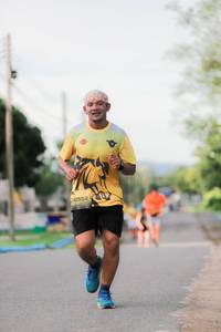 BIB: 0552
                            <button type="button" onclick="openModal(5033127)" class="btn btn-primary btn-sm float-right btn-popup" data-toggle="modal" data-target=".modal-high-quality">
                        <i class="fas fa-shopping-cart"></i> Add to Cart
                    </button>
                                            <button type="button" onclick="isThisMe(5033127, true)" class="btn btn-success btn-sm float-right btn-popup btn-isme hidden" data-toggle="tooltip" data-placement="bottom" title="นี่คือรูปของคุณใช่ไหม คลิกที่นี่เพื่อเอาเข้าอัลบั้ม">
                        <i class="fas fa-plus"></i> Add to album
                    </button>
                    <button type="button" onclick="isThisMe(5033127, false)" class="btn btn-warning btn-sm float-right btn-popup btn-isnotme hidden">
                        <i class="fas fa-ban"></i> Remove from album
                    </button>