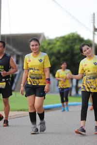 BIB: 0975, 0935
                            <button type="button" onclick="openModal(5005573)" class="btn btn-primary btn-sm float-right btn-popup" data-toggle="modal" data-target=".modal-high-quality">
                        <i class="fas fa-shopping-cart"></i> Add to Cart
                    </button>
                                            <button type="button" onclick="isThisMe(5005573, true)" class="btn btn-success btn-sm float-right btn-popup btn-isme hidden" data-toggle="tooltip" data-placement="bottom" title="นี่คือรูปของคุณใช่ไหม คลิกที่นี่เพื่อเอาเข้าอัลบั้ม">
                        <i class="fas fa-plus"></i> Add to album
                    </button>
                    <button type="button" onclick="isThisMe(5005573, false)" class="btn btn-warning btn-sm float-right btn-popup btn-isnotme hidden">
                        <i class="fas fa-ban"></i> Remove from album
                    </button>