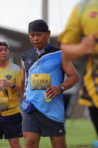 BIB: 1183
                            <button type="button" onclick="openModal(4998535)" class="btn btn-primary btn-sm float-right btn-popup" data-toggle="modal" data-target=".modal-high-quality">
                        <i class="fas fa-shopping-cart"></i> Add to Cart
                    </button>
                                            <button type="button" onclick="isThisMe(4998535, true)" class="btn btn-success btn-sm float-right btn-popup btn-isme hidden" data-toggle="tooltip" data-placement="bottom" title="นี่คือรูปของคุณใช่ไหม คลิกที่นี่เพื่อเอาเข้าอัลบั้ม">
                        <i class="fas fa-plus"></i> Add to album
                    </button>
                    <button type="button" onclick="isThisMe(4998535, false)" class="btn btn-warning btn-sm float-right btn-popup btn-isnotme hidden">
                        <i class="fas fa-ban"></i> Remove from album
                    </button>