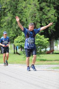 BIB: 375
                            <button type="button" onclick="openModal(5034762)" class="btn btn-primary btn-sm float-right btn-popup" data-toggle="modal" data-target=".modal-high-quality">
                        <i class="fas fa-shopping-cart"></i> Add to Cart
                    </button>
                                            <button type="button" onclick="isThisMe(5034762, true)" class="btn btn-success btn-sm float-right btn-popup btn-isme hidden" data-toggle="tooltip" data-placement="bottom" title="นี่คือรูปของคุณใช่ไหม คลิกที่นี่เพื่อเอาเข้าอัลบั้ม">
                        <i class="fas fa-plus"></i> Add to album
                    </button>
                    <button type="button" onclick="isThisMe(5034762, false)" class="btn btn-warning btn-sm float-right btn-popup btn-isnotme hidden">
                        <i class="fas fa-ban"></i> Remove from album
                    </button>