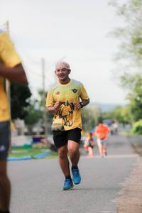 BIB: 0552
                            <button type="button" onclick="openModal(5033128)" class="btn btn-primary btn-sm float-right btn-popup" data-toggle="modal" data-target=".modal-high-quality">
                        <i class="fas fa-shopping-cart"></i> Add to Cart
                    </button>
                                            <button type="button" onclick="isThisMe(5033128, true)" class="btn btn-success btn-sm float-right btn-popup btn-isme hidden" data-toggle="tooltip" data-placement="bottom" title="นี่คือรูปของคุณใช่ไหม คลิกที่นี่เพื่อเอาเข้าอัลบั้ม">
                        <i class="fas fa-plus"></i> Add to album
                    </button>
                    <button type="button" onclick="isThisMe(5033128, false)" class="btn btn-warning btn-sm float-right btn-popup btn-isnotme hidden">
                        <i class="fas fa-ban"></i> Remove from album
                    </button>