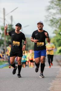 BIB: 1366, 1365
                            <button type="button" onclick="openModal(5036260)" class="btn btn-primary btn-sm float-right btn-popup" data-toggle="modal" data-target=".modal-high-quality">
                        <i class="fas fa-shopping-cart"></i> Add to Cart
                    </button>
                                            <button type="button" onclick="isThisMe(5036260, true)" class="btn btn-success btn-sm float-right btn-popup btn-isme hidden" data-toggle="tooltip" data-placement="bottom" title="นี่คือรูปของคุณใช่ไหม คลิกที่นี่เพื่อเอาเข้าอัลบั้ม">
                        <i class="fas fa-plus"></i> Add to album
                    </button>
                    <button type="button" onclick="isThisMe(5036260, false)" class="btn btn-warning btn-sm float-right btn-popup btn-isnotme hidden">
                        <i class="fas fa-ban"></i> Remove from album
                    </button>