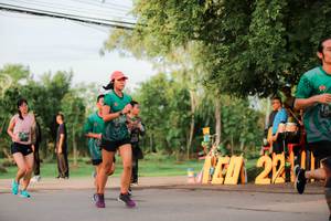 BIB: 322, 221
                            <button type="button" onclick="openModal(5030923)" class="btn btn-primary btn-sm float-right btn-popup" data-toggle="modal" data-target=".modal-high-quality">
                        <i class="fas fa-shopping-cart"></i> Add to Cart
                    </button>
                                            <button type="button" onclick="isThisMe(5030923, true)" class="btn btn-success btn-sm float-right btn-popup btn-isme hidden" data-toggle="tooltip" data-placement="bottom" title="นี่คือรูปของคุณใช่ไหม คลิกที่นี่เพื่อเอาเข้าอัลบั้ม">
                        <i class="fas fa-plus"></i> Add to album
                    </button>
                    <button type="button" onclick="isThisMe(5030923, false)" class="btn btn-warning btn-sm float-right btn-popup btn-isnotme hidden">
                        <i class="fas fa-ban"></i> Remove from album
                    </button>