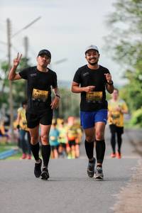 BIB: 1366, 1365
                            <button type="button" onclick="openModal(5036265)" class="btn btn-primary btn-sm float-right btn-popup" data-toggle="modal" data-target=".modal-high-quality">
                        <i class="fas fa-shopping-cart"></i> Add to Cart
                    </button>
                                            <button type="button" onclick="isThisMe(5036265, true)" class="btn btn-success btn-sm float-right btn-popup btn-isme hidden" data-toggle="tooltip" data-placement="bottom" title="นี่คือรูปของคุณใช่ไหม คลิกที่นี่เพื่อเอาเข้าอัลบั้ม">
                        <i class="fas fa-plus"></i> Add to album
                    </button>
                    <button type="button" onclick="isThisMe(5036265, false)" class="btn btn-warning btn-sm float-right btn-popup btn-isnotme hidden">
                        <i class="fas fa-ban"></i> Remove from album
                    </button>