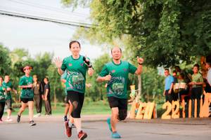 BIB: 596, 895, 2211
                            <button type="button" onclick="openModal(5031017)" class="btn btn-primary btn-sm float-right btn-popup" data-toggle="modal" data-target=".modal-high-quality">
                        <i class="fas fa-shopping-cart"></i> Add to Cart
                    </button>
                                            <button type="button" onclick="isThisMe(5031017, true)" class="btn btn-success btn-sm float-right btn-popup btn-isme hidden" data-toggle="tooltip" data-placement="bottom" title="นี่คือรูปของคุณใช่ไหม คลิกที่นี่เพื่อเอาเข้าอัลบั้ม">
                        <i class="fas fa-plus"></i> Add to album
                    </button>
                    <button type="button" onclick="isThisMe(5031017, false)" class="btn btn-warning btn-sm float-right btn-popup btn-isnotme hidden">
                        <i class="fas fa-ban"></i> Remove from album
                    </button>