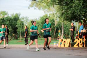 BIB: 221, 
                            <button type="button" onclick="openModal(5030484)" class="btn btn-primary btn-sm float-right btn-popup" data-toggle="modal" data-target=".modal-high-quality">
                        <i class="fas fa-shopping-cart"></i> Add to Cart
                    </button>
                                            <button type="button" onclick="isThisMe(5030484, true)" class="btn btn-success btn-sm float-right btn-popup btn-isme hidden" data-toggle="tooltip" data-placement="bottom" title="นี่คือรูปของคุณใช่ไหม คลิกที่นี่เพื่อเอาเข้าอัลบั้ม">
                        <i class="fas fa-plus"></i> Add to album
                    </button>
                    <button type="button" onclick="isThisMe(5030484, false)" class="btn btn-warning btn-sm float-right btn-popup btn-isnotme hidden">
                        <i class="fas fa-ban"></i> Remove from album
                    </button>