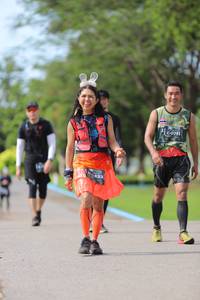 BIB: 711, 433
                            <button type="button" onclick="openModal(5015458)" class="btn btn-primary btn-sm float-right btn-popup" data-toggle="modal" data-target=".modal-high-quality">
                        <i class="fas fa-shopping-cart"></i> Add to Cart
                    </button>
                                            <button type="button" onclick="isThisMe(5015458, true)" class="btn btn-success btn-sm float-right btn-popup btn-isme hidden" data-toggle="tooltip" data-placement="bottom" title="นี่คือรูปของคุณใช่ไหม คลิกที่นี่เพื่อเอาเข้าอัลบั้ม">
                        <i class="fas fa-plus"></i> Add to album
                    </button>
                    <button type="button" onclick="isThisMe(5015458, false)" class="btn btn-warning btn-sm float-right btn-popup btn-isnotme hidden">
                        <i class="fas fa-ban"></i> Remove from album
                    </button>