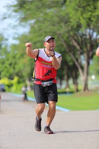 BIB: 043
                            <button type="button" onclick="openModal(5071784)" class="btn btn-primary btn-sm float-right btn-popup" data-toggle="modal" data-target=".modal-high-quality">
                        <i class="fas fa-shopping-cart"></i> Add to Cart
                    </button>
                                            <button type="button" onclick="isThisMe(5071784, true)" class="btn btn-success btn-sm float-right btn-popup btn-isme hidden" data-toggle="tooltip" data-placement="bottom" title="นี่คือรูปของคุณใช่ไหม คลิกที่นี่เพื่อเอาเข้าอัลบั้ม">
                        <i class="fas fa-plus"></i> Add to album
                    </button>
                    <button type="button" onclick="isThisMe(5071784, false)" class="btn btn-warning btn-sm float-right btn-popup btn-isnotme hidden">
                        <i class="fas fa-ban"></i> Remove from album
                    </button>