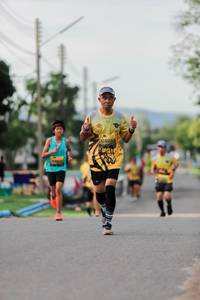 BIB: 733
                            <button type="button" onclick="openModal(5033977)" class="btn btn-primary btn-sm float-right btn-popup" data-toggle="modal" data-target=".modal-high-quality">
                        <i class="fas fa-shopping-cart"></i> Add to Cart
                    </button>
                                            <button type="button" onclick="isThisMe(5033977, true)" class="btn btn-success btn-sm float-right btn-popup btn-isme hidden" data-toggle="tooltip" data-placement="bottom" title="นี่คือรูปของคุณใช่ไหม คลิกที่นี่เพื่อเอาเข้าอัลบั้ม">
                        <i class="fas fa-plus"></i> Add to album
                    </button>
                    <button type="button" onclick="isThisMe(5033977, false)" class="btn btn-warning btn-sm float-right btn-popup btn-isnotme hidden">
                        <i class="fas fa-ban"></i> Remove from album
                    </button>