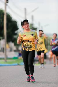 BIB: 0976
                            <button type="button" onclick="openModal(5035854)" class="btn btn-primary btn-sm float-right btn-popup" data-toggle="modal" data-target=".modal-high-quality">
                        <i class="fas fa-shopping-cart"></i> Add to Cart
                    </button>
                                            <button type="button" onclick="isThisMe(5035854, true)" class="btn btn-success btn-sm float-right btn-popup btn-isme hidden" data-toggle="tooltip" data-placement="bottom" title="นี่คือรูปของคุณใช่ไหม คลิกที่นี่เพื่อเอาเข้าอัลบั้ม">
                        <i class="fas fa-plus"></i> Add to album
                    </button>
                    <button type="button" onclick="isThisMe(5035854, false)" class="btn btn-warning btn-sm float-right btn-popup btn-isnotme hidden">
                        <i class="fas fa-ban"></i> Remove from album
                    </button>