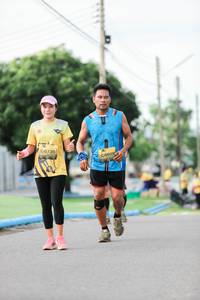 BIB: 0735, 0609
                            <button type="button" onclick="openModal(5036578)" class="btn btn-primary btn-sm float-right btn-popup" data-toggle="modal" data-target=".modal-high-quality">
                        <i class="fas fa-shopping-cart"></i> Add to Cart
                    </button>
                                            <button type="button" onclick="isThisMe(5036578, true)" class="btn btn-success btn-sm float-right btn-popup btn-isme hidden" data-toggle="tooltip" data-placement="bottom" title="นี่คือรูปของคุณใช่ไหม คลิกที่นี่เพื่อเอาเข้าอัลบั้ม">
                        <i class="fas fa-plus"></i> Add to album
                    </button>
                    <button type="button" onclick="isThisMe(5036578, false)" class="btn btn-warning btn-sm float-right btn-popup btn-isnotme hidden">
                        <i class="fas fa-ban"></i> Remove from album
                    </button>