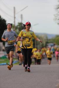 BIB: 0304, 0189
                            <button type="button" onclick="openModal(4974216)" class="btn btn-primary btn-sm float-right btn-popup" data-toggle="modal" data-target=".modal-high-quality">
                        <i class="fas fa-shopping-cart"></i> Add to Cart
                    </button>
                                            <button type="button" onclick="isThisMe(4974216, true)" class="btn btn-success btn-sm float-right btn-popup btn-isme hidden" data-toggle="tooltip" data-placement="bottom" title="นี่คือรูปของคุณใช่ไหม คลิกที่นี่เพื่อเอาเข้าอัลบั้ม">
                        <i class="fas fa-plus"></i> Add to album
                    </button>
                    <button type="button" onclick="isThisMe(4974216, false)" class="btn btn-warning btn-sm float-right btn-popup btn-isnotme hidden">
                        <i class="fas fa-ban"></i> Remove from album
                    </button>