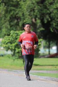 BIB: 0233
                            <button type="button" onclick="openModal(5072759)" class="btn btn-primary btn-sm float-right btn-popup" data-toggle="modal" data-target=".modal-high-quality">
                        <i class="fas fa-shopping-cart"></i> Add to Cart
                    </button>
                                            <button type="button" onclick="isThisMe(5072759, true)" class="btn btn-success btn-sm float-right btn-popup btn-isme hidden" data-toggle="tooltip" data-placement="bottom" title="นี่คือรูปของคุณใช่ไหม คลิกที่นี่เพื่อเอาเข้าอัลบั้ม">
                        <i class="fas fa-plus"></i> Add to album
                    </button>
                    <button type="button" onclick="isThisMe(5072759, false)" class="btn btn-warning btn-sm float-right btn-popup btn-isnotme hidden">
                        <i class="fas fa-ban"></i> Remove from album
                    </button>