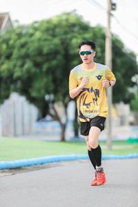 BIB: 0435
                            <button type="button" onclick="openModal(5032796)" class="btn btn-primary btn-sm float-right btn-popup" data-toggle="modal" data-target=".modal-high-quality">
                        <i class="fas fa-shopping-cart"></i> Add to Cart
                    </button>
                                            <button type="button" onclick="isThisMe(5032796, true)" class="btn btn-success btn-sm float-right btn-popup btn-isme hidden" data-toggle="tooltip" data-placement="bottom" title="นี่คือรูปของคุณใช่ไหม คลิกที่นี่เพื่อเอาเข้าอัลบั้ม">
                        <i class="fas fa-plus"></i> Add to album
                    </button>
                    <button type="button" onclick="isThisMe(5032796, false)" class="btn btn-warning btn-sm float-right btn-popup btn-isnotme hidden">
                        <i class="fas fa-ban"></i> Remove from album
                    </button>