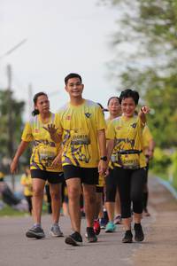 BIB: 0816, 0785, 0817
                            <button type="button" onclick="openModal(5005716)" class="btn btn-primary btn-sm float-right btn-popup" data-toggle="modal" data-target=".modal-high-quality">
                        <i class="fas fa-shopping-cart"></i> Add to Cart
                    </button>
                                            <button type="button" onclick="isThisMe(5005716, true)" class="btn btn-success btn-sm float-right btn-popup btn-isme hidden" data-toggle="tooltip" data-placement="bottom" title="นี่คือรูปของคุณใช่ไหม คลิกที่นี่เพื่อเอาเข้าอัลบั้ม">
                        <i class="fas fa-plus"></i> Add to album
                    </button>
                    <button type="button" onclick="isThisMe(5005716, false)" class="btn btn-warning btn-sm float-right btn-popup btn-isnotme hidden">
                        <i class="fas fa-ban"></i> Remove from album
                    </button>