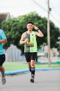 BIB: 1146
                            <button type="button" onclick="openModal(5036373)" class="btn btn-primary btn-sm float-right btn-popup" data-toggle="modal" data-target=".modal-high-quality">
                        <i class="fas fa-shopping-cart"></i> Add to Cart
                    </button>
                                            <button type="button" onclick="isThisMe(5036373, true)" class="btn btn-success btn-sm float-right btn-popup btn-isme hidden" data-toggle="tooltip" data-placement="bottom" title="นี่คือรูปของคุณใช่ไหม คลิกที่นี่เพื่อเอาเข้าอัลบั้ม">
                        <i class="fas fa-plus"></i> Add to album
                    </button>
                    <button type="button" onclick="isThisMe(5036373, false)" class="btn btn-warning btn-sm float-right btn-popup btn-isnotme hidden">
                        <i class="fas fa-ban"></i> Remove from album
                    </button>