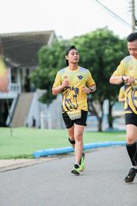 BIB: 0371
                            <button type="button" onclick="openModal(5035350)" class="btn btn-primary btn-sm float-right btn-popup" data-toggle="modal" data-target=".modal-high-quality">
                        <i class="fas fa-shopping-cart"></i> Add to Cart
                    </button>
                                            <button type="button" onclick="isThisMe(5035350, true)" class="btn btn-success btn-sm float-right btn-popup btn-isme hidden" data-toggle="tooltip" data-placement="bottom" title="นี่คือรูปของคุณใช่ไหม คลิกที่นี่เพื่อเอาเข้าอัลบั้ม">
                        <i class="fas fa-plus"></i> Add to album
                    </button>
                    <button type="button" onclick="isThisMe(5035350, false)" class="btn btn-warning btn-sm float-right btn-popup btn-isnotme hidden">
                        <i class="fas fa-ban"></i> Remove from album
                    </button>