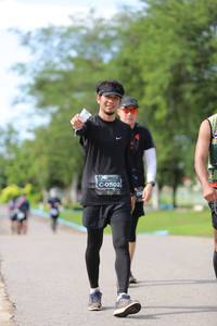 BIB: 0502
                            <button type="button" onclick="openModal(5015560)" class="btn btn-primary btn-sm float-right btn-popup" data-toggle="modal" data-target=".modal-high-quality">
                        <i class="fas fa-shopping-cart"></i> Add to Cart
                    </button>
                                            <button type="button" onclick="isThisMe(5015560, true)" class="btn btn-success btn-sm float-right btn-popup btn-isme hidden" data-toggle="tooltip" data-placement="bottom" title="นี่คือรูปของคุณใช่ไหม คลิกที่นี่เพื่อเอาเข้าอัลบั้ม">
                        <i class="fas fa-plus"></i> Add to album
                    </button>
                    <button type="button" onclick="isThisMe(5015560, false)" class="btn btn-warning btn-sm float-right btn-popup btn-isnotme hidden">
                        <i class="fas fa-ban"></i> Remove from album
                    </button>