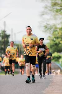 BIB: 0450
                            <button type="button" onclick="openModal(5034570)" class="btn btn-primary btn-sm float-right btn-popup" data-toggle="modal" data-target=".modal-high-quality">
                        <i class="fas fa-shopping-cart"></i> Add to Cart
                    </button>
                                            <button type="button" onclick="isThisMe(5034570, true)" class="btn btn-success btn-sm float-right btn-popup btn-isme hidden" data-toggle="tooltip" data-placement="bottom" title="นี่คือรูปของคุณใช่ไหม คลิกที่นี่เพื่อเอาเข้าอัลบั้ม">
                        <i class="fas fa-plus"></i> Add to album
                    </button>
                    <button type="button" onclick="isThisMe(5034570, false)" class="btn btn-warning btn-sm float-right btn-popup btn-isnotme hidden">
                        <i class="fas fa-ban"></i> Remove from album
                    </button>