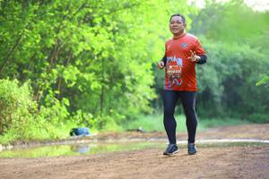 BIB: 0233
                            <button type="button" onclick="openModal(5064877)" class="btn btn-primary btn-sm float-right btn-popup" data-toggle="modal" data-target=".modal-high-quality">
                        <i class="fas fa-shopping-cart"></i> Add to Cart
                    </button>
                                            <button type="button" onclick="isThisMe(5064877, true)" class="btn btn-success btn-sm float-right btn-popup btn-isme hidden" data-toggle="tooltip" data-placement="bottom" title="นี่คือรูปของคุณใช่ไหม คลิกที่นี่เพื่อเอาเข้าอัลบั้ม">
                        <i class="fas fa-plus"></i> Add to album
                    </button>
                    <button type="button" onclick="isThisMe(5064877, false)" class="btn btn-warning btn-sm float-right btn-popup btn-isnotme hidden">
                        <i class="fas fa-ban"></i> Remove from album
                    </button>