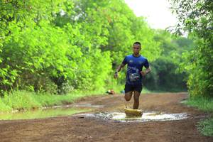 BIB: 100
                            <button type="button" onclick="openModal(5054492)" class="btn btn-primary btn-sm float-right btn-popup" data-toggle="modal" data-target=".modal-high-quality">
                        <i class="fas fa-shopping-cart"></i> Add to Cart
                    </button>
                                            <button type="button" onclick="isThisMe(5054492, true)" class="btn btn-success btn-sm float-right btn-popup btn-isme hidden" data-toggle="tooltip" data-placement="bottom" title="นี่คือรูปของคุณใช่ไหม คลิกที่นี่เพื่อเอาเข้าอัลบั้ม">
                        <i class="fas fa-plus"></i> Add to album
                    </button>
                    <button type="button" onclick="isThisMe(5054492, false)" class="btn btn-warning btn-sm float-right btn-popup btn-isnotme hidden">
                        <i class="fas fa-ban"></i> Remove from album
                    </button>