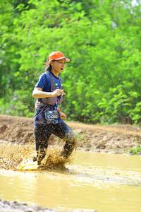 BIB: 050
                            <button type="button" onclick="openModal(5016279)" class="btn btn-primary btn-sm float-right btn-popup" data-toggle="modal" data-target=".modal-high-quality">
                        <i class="fas fa-shopping-cart"></i> Add to Cart
                    </button>
                                            <button type="button" onclick="isThisMe(5016279, true)" class="btn btn-success btn-sm float-right btn-popup btn-isme hidden" data-toggle="tooltip" data-placement="bottom" title="นี่คือรูปของคุณใช่ไหม คลิกที่นี่เพื่อเอาเข้าอัลบั้ม">
                        <i class="fas fa-plus"></i> Add to album
                    </button>
                    <button type="button" onclick="isThisMe(5016279, false)" class="btn btn-warning btn-sm float-right btn-popup btn-isnotme hidden">
                        <i class="fas fa-ban"></i> Remove from album
                    </button>