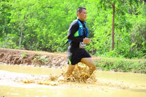 BIB: 0797
                            <button type="button" onclick="openModal(5014719)" class="btn btn-primary btn-sm float-right btn-popup" data-toggle="modal" data-target=".modal-high-quality">
                        <i class="fas fa-shopping-cart"></i> Add to Cart
                    </button>
                                            <button type="button" onclick="isThisMe(5014719, true)" class="btn btn-success btn-sm float-right btn-popup btn-isme hidden" data-toggle="tooltip" data-placement="bottom" title="นี่คือรูปของคุณใช่ไหม คลิกที่นี่เพื่อเอาเข้าอัลบั้ม">
                        <i class="fas fa-plus"></i> Add to album
                    </button>
                    <button type="button" onclick="isThisMe(5014719, false)" class="btn btn-warning btn-sm float-right btn-popup btn-isnotme hidden">
                        <i class="fas fa-ban"></i> Remove from album
                    </button>