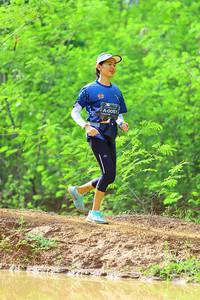 BIB: 00511
                            <button type="button" onclick="openModal(5246413)" class="btn btn-primary btn-sm float-right btn-popup" data-toggle="modal" data-target=".modal-high-quality">
                        <i class="fas fa-shopping-cart"></i> Add to Cart
                    </button>
                                            <button type="button" onclick="isThisMe(5246413, true)" class="btn btn-success btn-sm float-right btn-popup btn-isme hidden" data-toggle="tooltip" data-placement="bottom" title="นี่คือรูปของคุณใช่ไหม คลิกที่นี่เพื่อเอาเข้าอัลบั้ม">
                        <i class="fas fa-plus"></i> Add to album
                    </button>
                    <button type="button" onclick="isThisMe(5246413, false)" class="btn btn-warning btn-sm float-right btn-popup btn-isnotme hidden">
                        <i class="fas fa-ban"></i> Remove from album
                    </button>