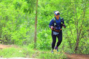 BIB: 0717
                            <button type="button" onclick="openModal(5117328)" class="btn btn-primary btn-sm float-right btn-popup" data-toggle="modal" data-target=".modal-high-quality">
                        <i class="fas fa-shopping-cart"></i> Add to Cart
                    </button>
                                            <button type="button" onclick="isThisMe(5117328, true)" class="btn btn-success btn-sm float-right btn-popup btn-isme hidden" data-toggle="tooltip" data-placement="bottom" title="นี่คือรูปของคุณใช่ไหม คลิกที่นี่เพื่อเอาเข้าอัลบั้ม">
                        <i class="fas fa-plus"></i> Add to album
                    </button>
                    <button type="button" onclick="isThisMe(5117328, false)" class="btn btn-warning btn-sm float-right btn-popup btn-isnotme hidden">
                        <i class="fas fa-ban"></i> Remove from album
                    </button>