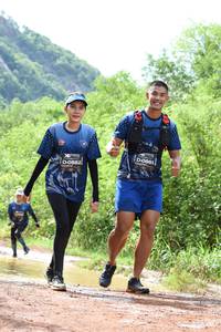 BIB: 0881, 0882, 
                            <button type="button" onclick="openModal(5163159)" class="btn btn-primary btn-sm float-right btn-popup" data-toggle="modal" data-target=".modal-high-quality">
                        <i class="fas fa-shopping-cart"></i> Add to Cart
                    </button>
                                            <button type="button" onclick="isThisMe(5163159, true)" class="btn btn-success btn-sm float-right btn-popup btn-isme hidden" data-toggle="tooltip" data-placement="bottom" title="นี่คือรูปของคุณใช่ไหม คลิกที่นี่เพื่อเอาเข้าอัลบั้ม">
                        <i class="fas fa-plus"></i> Add to album
                    </button>
                    <button type="button" onclick="isThisMe(5163159, false)" class="btn btn-warning btn-sm float-right btn-popup btn-isnotme hidden">
                        <i class="fas fa-ban"></i> Remove from album
                    </button>