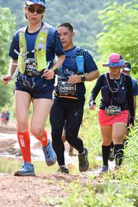 BIB: 092, 0921, 945, 
                            <button type="button" onclick="openModal(5112991)" class="btn btn-primary btn-sm float-right btn-popup" data-toggle="modal" data-target=".modal-high-quality">
                        <i class="fas fa-shopping-cart"></i> Add to Cart
                    </button>
                                            <button type="button" onclick="isThisMe(5112991, true)" class="btn btn-success btn-sm float-right btn-popup btn-isme hidden" data-toggle="tooltip" data-placement="bottom" title="นี่คือรูปของคุณใช่ไหม คลิกที่นี่เพื่อเอาเข้าอัลบั้ม">
                        <i class="fas fa-plus"></i> Add to album
                    </button>
                    <button type="button" onclick="isThisMe(5112991, false)" class="btn btn-warning btn-sm float-right btn-popup btn-isnotme hidden">
                        <i class="fas fa-ban"></i> Remove from album
                    </button>