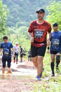 BIB: 0804, 0958
                            <button type="button" onclick="openModal(5106732)" class="btn btn-primary btn-sm float-right btn-popup" data-toggle="modal" data-target=".modal-high-quality">
                        <i class="fas fa-shopping-cart"></i> Add to Cart
                    </button>
                                            <button type="button" onclick="isThisMe(5106732, true)" class="btn btn-success btn-sm float-right btn-popup btn-isme hidden" data-toggle="tooltip" data-placement="bottom" title="นี่คือรูปของคุณใช่ไหม คลิกที่นี่เพื่อเอาเข้าอัลบั้ม">
                        <i class="fas fa-plus"></i> Add to album
                    </button>
                    <button type="button" onclick="isThisMe(5106732, false)" class="btn btn-warning btn-sm float-right btn-popup btn-isnotme hidden">
                        <i class="fas fa-ban"></i> Remove from album
                    </button>