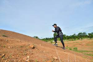 BIB: 154
                            <button type="button" onclick="openModal(5174911)" class="btn btn-primary btn-sm float-right btn-popup" data-toggle="modal" data-target=".modal-high-quality">
                        <i class="fas fa-shopping-cart"></i> Add to Cart
                    </button>
                                            <button type="button" onclick="isThisMe(5174911, true)" class="btn btn-success btn-sm float-right btn-popup btn-isme hidden" data-toggle="tooltip" data-placement="bottom" title="นี่คือรูปของคุณใช่ไหม คลิกที่นี่เพื่อเอาเข้าอัลบั้ม">
                        <i class="fas fa-plus"></i> Add to album
                    </button>
                    <button type="button" onclick="isThisMe(5174911, false)" class="btn btn-warning btn-sm float-right btn-popup btn-isnotme hidden">
                        <i class="fas fa-ban"></i> Remove from album
                    </button>