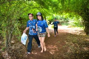 BIB: 4222, 422
                            <button type="button" onclick="openModal(5174596)" class="btn btn-primary btn-sm float-right btn-popup" data-toggle="modal" data-target=".modal-high-quality">
                        <i class="fas fa-shopping-cart"></i> Add to Cart
                    </button>
                                            <button type="button" onclick="isThisMe(5174596, true)" class="btn btn-success btn-sm float-right btn-popup btn-isme hidden" data-toggle="tooltip" data-placement="bottom" title="นี่คือรูปของคุณใช่ไหม คลิกที่นี่เพื่อเอาเข้าอัลบั้ม">
                        <i class="fas fa-plus"></i> Add to album
                    </button>
                    <button type="button" onclick="isThisMe(5174596, false)" class="btn btn-warning btn-sm float-right btn-popup btn-isnotme hidden">
                        <i class="fas fa-ban"></i> Remove from album
                    </button>