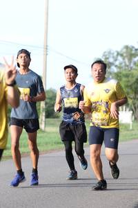 BIB: 0657, 0490
                            <button type="button" onclick="openModal(5231654)" class="btn btn-primary btn-sm float-right btn-popup" data-toggle="modal" data-target=".modal-high-quality">
                        <i class="fas fa-shopping-cart"></i> Add to Cart
                    </button>
                                            <button type="button" onclick="isThisMe(5231654, true)" class="btn btn-success btn-sm float-right btn-popup btn-isme hidden" data-toggle="tooltip" data-placement="bottom" title="นี่คือรูปของคุณใช่ไหม คลิกที่นี่เพื่อเอาเข้าอัลบั้ม">
                        <i class="fas fa-plus"></i> Add to album
                    </button>
                    <button type="button" onclick="isThisMe(5231654, false)" class="btn btn-warning btn-sm float-right btn-popup btn-isnotme hidden">
                        <i class="fas fa-ban"></i> Remove from album
                    </button>