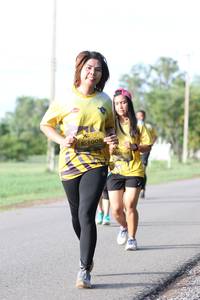 BIB: 1005, 0164
                            <button type="button" onclick="openModal(5232274)" class="btn btn-primary btn-sm float-right btn-popup" data-toggle="modal" data-target=".modal-high-quality">
                        <i class="fas fa-shopping-cart"></i> Add to Cart
                    </button>
                                            <button type="button" onclick="isThisMe(5232274, true)" class="btn btn-success btn-sm float-right btn-popup btn-isme hidden" data-toggle="tooltip" data-placement="bottom" title="นี่คือรูปของคุณใช่ไหม คลิกที่นี่เพื่อเอาเข้าอัลบั้ม">
                        <i class="fas fa-plus"></i> Add to album
                    </button>
                    <button type="button" onclick="isThisMe(5232274, false)" class="btn btn-warning btn-sm float-right btn-popup btn-isnotme hidden">
                        <i class="fas fa-ban"></i> Remove from album
                    </button>