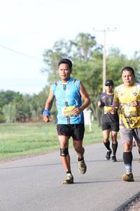 BIB: 9610
                            <button type="button" onclick="openModal(5231031)" class="btn btn-primary btn-sm float-right btn-popup" data-toggle="modal" data-target=".modal-high-quality">
                        <i class="fas fa-shopping-cart"></i> Add to Cart
                    </button>
                                            <button type="button" onclick="isThisMe(5231031, true)" class="btn btn-success btn-sm float-right btn-popup btn-isme hidden" data-toggle="tooltip" data-placement="bottom" title="นี่คือรูปของคุณใช่ไหม คลิกที่นี่เพื่อเอาเข้าอัลบั้ม">
                        <i class="fas fa-plus"></i> Add to album
                    </button>
                    <button type="button" onclick="isThisMe(5231031, false)" class="btn btn-warning btn-sm float-right btn-popup btn-isnotme hidden">
                        <i class="fas fa-ban"></i> Remove from album
                    </button>