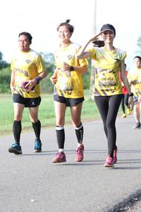 BIB: 0412
                            <button type="button" onclick="openModal(5232630)" class="btn btn-primary btn-sm float-right btn-popup" data-toggle="modal" data-target=".modal-high-quality">
                        <i class="fas fa-shopping-cart"></i> Add to Cart
                    </button>
                                            <button type="button" onclick="isThisMe(5232630, true)" class="btn btn-success btn-sm float-right btn-popup btn-isme hidden" data-toggle="tooltip" data-placement="bottom" title="นี่คือรูปของคุณใช่ไหม คลิกที่นี่เพื่อเอาเข้าอัลบั้ม">
                        <i class="fas fa-plus"></i> Add to album
                    </button>
                    <button type="button" onclick="isThisMe(5232630, false)" class="btn btn-warning btn-sm float-right btn-popup btn-isnotme hidden">
                        <i class="fas fa-ban"></i> Remove from album
                    </button>