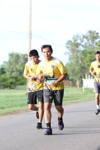 BIB: 917
                            <button type="button" onclick="openModal(5231128)" class="btn btn-primary btn-sm float-right btn-popup" data-toggle="modal" data-target=".modal-high-quality">
                        <i class="fas fa-shopping-cart"></i> Add to Cart
                    </button>
                                            <button type="button" onclick="isThisMe(5231128, true)" class="btn btn-success btn-sm float-right btn-popup btn-isme hidden" data-toggle="tooltip" data-placement="bottom" title="นี่คือรูปของคุณใช่ไหม คลิกที่นี่เพื่อเอาเข้าอัลบั้ม">
                        <i class="fas fa-plus"></i> Add to album
                    </button>
                    <button type="button" onclick="isThisMe(5231128, false)" class="btn btn-warning btn-sm float-right btn-popup btn-isnotme hidden">
                        <i class="fas fa-ban"></i> Remove from album
                    </button>