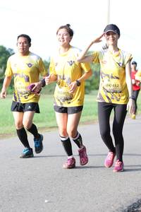 BIB: 0412, 1155, 0411
                            <button type="button" onclick="openModal(5232634)" class="btn btn-primary btn-sm float-right btn-popup" data-toggle="modal" data-target=".modal-high-quality">
                        <i class="fas fa-shopping-cart"></i> Add to Cart
                    </button>
                                            <button type="button" onclick="isThisMe(5232634, true)" class="btn btn-success btn-sm float-right btn-popup btn-isme hidden" data-toggle="tooltip" data-placement="bottom" title="นี่คือรูปของคุณใช่ไหม คลิกที่นี่เพื่อเอาเข้าอัลบั้ม">
                        <i class="fas fa-plus"></i> Add to album
                    </button>
                    <button type="button" onclick="isThisMe(5232634, false)" class="btn btn-warning btn-sm float-right btn-popup btn-isnotme hidden">
                        <i class="fas fa-ban"></i> Remove from album
                    </button>