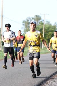 BIB: 0847
                            <button type="button" onclick="openModal(5230771)" class="btn btn-primary btn-sm float-right btn-popup" data-toggle="modal" data-target=".modal-high-quality">
                        <i class="fas fa-shopping-cart"></i> Add to Cart
                    </button>
                                            <button type="button" onclick="isThisMe(5230771, true)" class="btn btn-success btn-sm float-right btn-popup btn-isme hidden" data-toggle="tooltip" data-placement="bottom" title="นี่คือรูปของคุณใช่ไหม คลิกที่นี่เพื่อเอาเข้าอัลบั้ม">
                        <i class="fas fa-plus"></i> Add to album
                    </button>
                    <button type="button" onclick="isThisMe(5230771, false)" class="btn btn-warning btn-sm float-right btn-popup btn-isnotme hidden">
                        <i class="fas fa-ban"></i> Remove from album
                    </button>