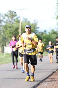 BIB: 0328
                            <button type="button" onclick="openModal(5231209)" class="btn btn-primary btn-sm float-right btn-popup" data-toggle="modal" data-target=".modal-high-quality">
                        <i class="fas fa-shopping-cart"></i> Add to Cart
                    </button>
                                            <button type="button" onclick="isThisMe(5231209, true)" class="btn btn-success btn-sm float-right btn-popup btn-isme hidden" data-toggle="tooltip" data-placement="bottom" title="นี่คือรูปของคุณใช่ไหม คลิกที่นี่เพื่อเอาเข้าอัลบั้ม">
                        <i class="fas fa-plus"></i> Add to album
                    </button>
                    <button type="button" onclick="isThisMe(5231209, false)" class="btn btn-warning btn-sm float-right btn-popup btn-isnotme hidden">
                        <i class="fas fa-ban"></i> Remove from album
                    </button>